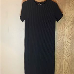 Zara black ribbed midi short sleeve dress. Size small. Like new!